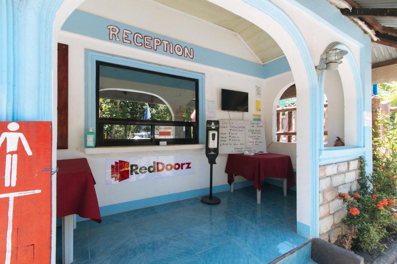 Reddoorz @ Seasun Beach Resort And Hotel Zambales Santa Cruz  Buitenkant foto